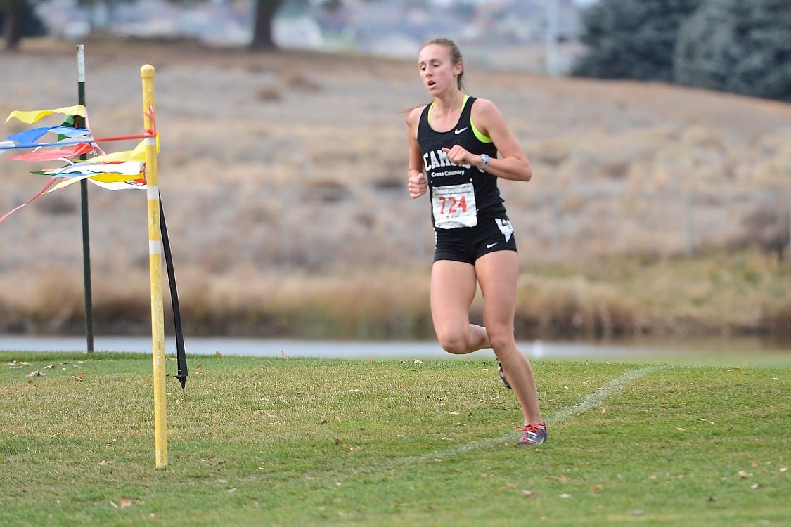 Alexa Efraimson makes the turn.
