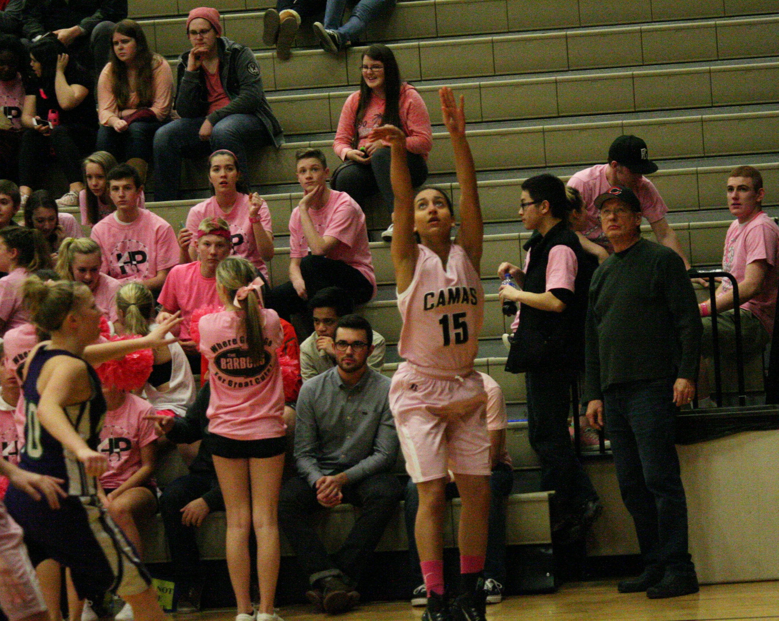 Noora Monghate makes a three.