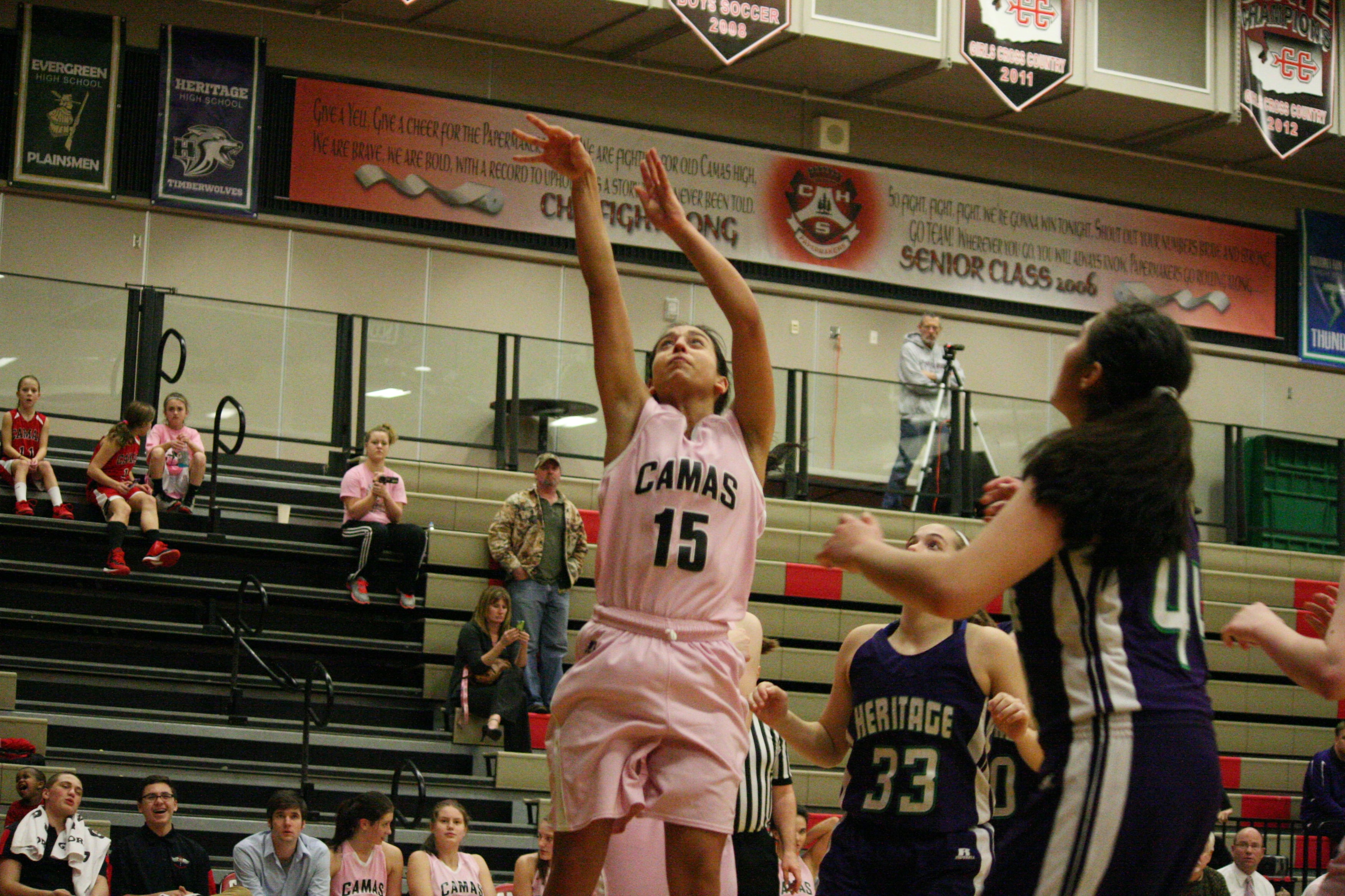 Noora Mohngate nets two.