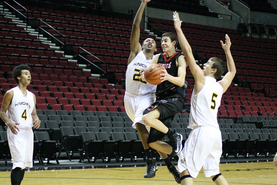 Jordan Anderson glides to the hoop.