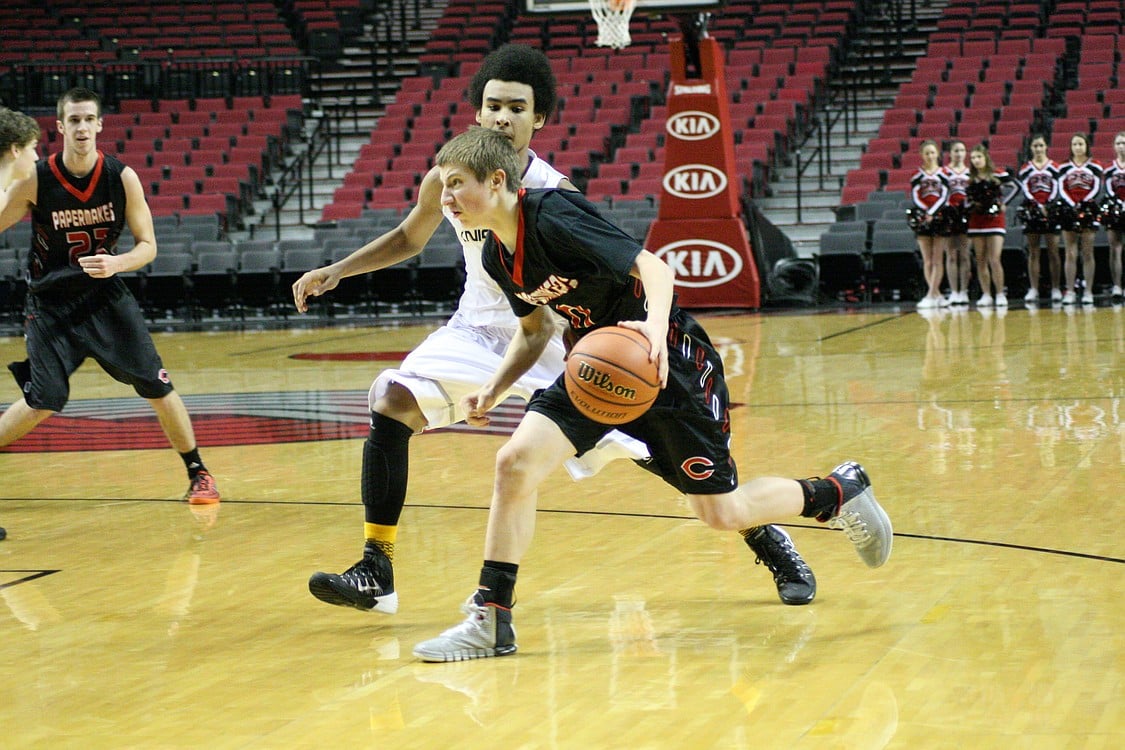 Jake Hansel drives down the lane.