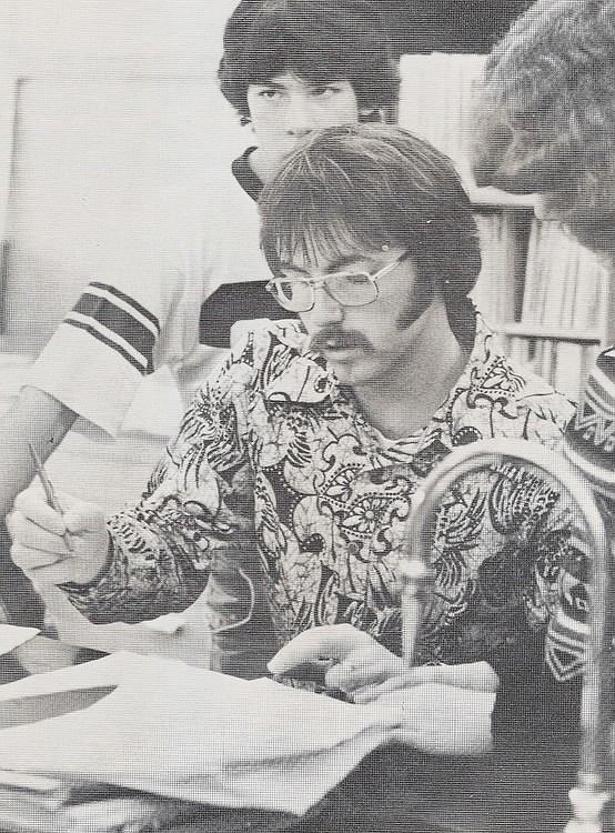 Dale Croswell helps students during a 1977 physics class at CHS.