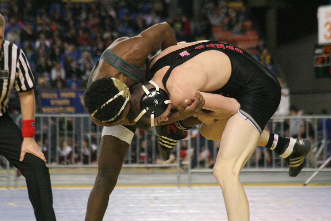 Tye Lommasson delivered a second place finish for the Papermakers at 126 pounds.