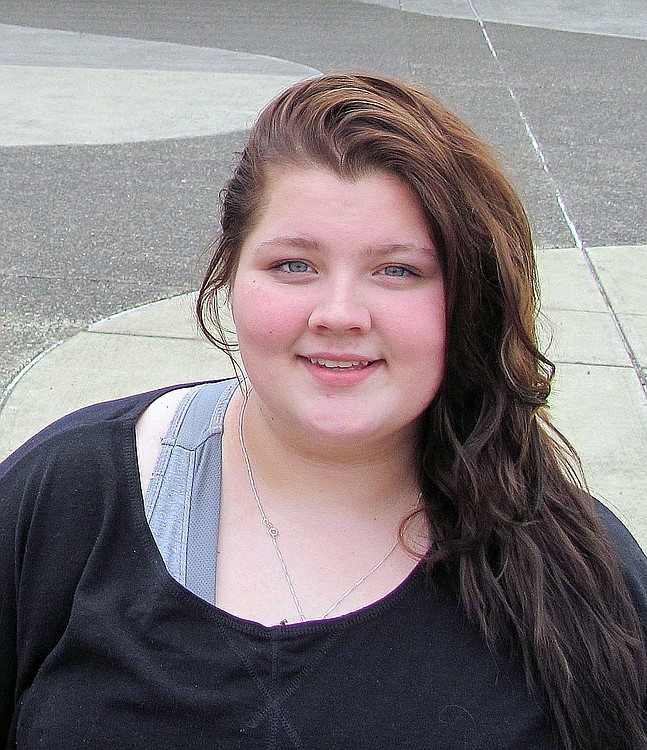 WHS student Ashleigh Kratzke prepared and served 100 meals to the homeless in downtown Portland for her senior project. "It was such a phenomenal experience. A lot of people shared their stories with me. One girl started crying her eyes out."
