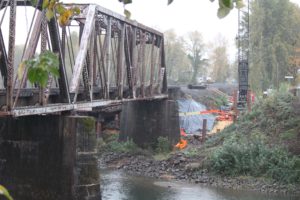 Passersby can expect to see work continue at the site of the Washougal River Bridge project throughout 2016. Approximately 40 trains per day pass over the Washougal River Bridge. &igrave;We had the safest year on record in 2014, in terms of derailments, and we are on track to continue that this year,&icirc; said BNSF Spokesman Gus Melonas. &igrave;That doesn&iacute;t happen by accident. That happens when safety is the No. 1 priority.&icirc;