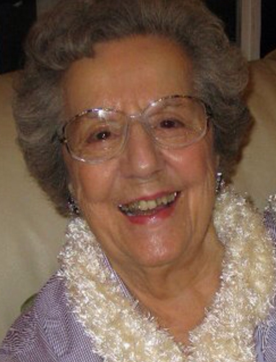 Margaret Esther Hill, a long time resident of Vancouver, died March 25, 2016.