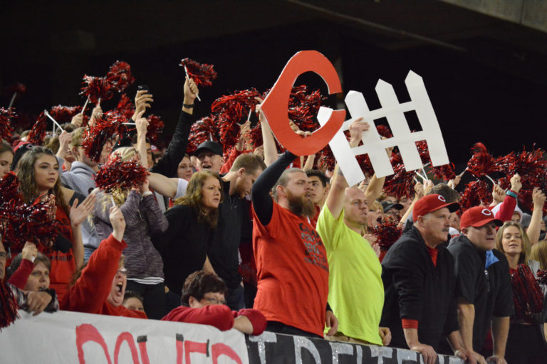 Fans scream "C-Fence!"
