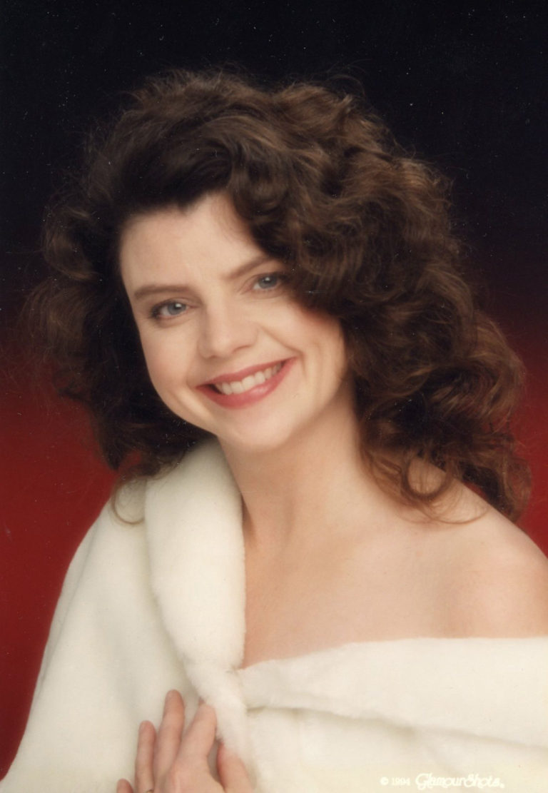 Julie Ann Newell (nee Eichstadt) died Saturday, Aug.