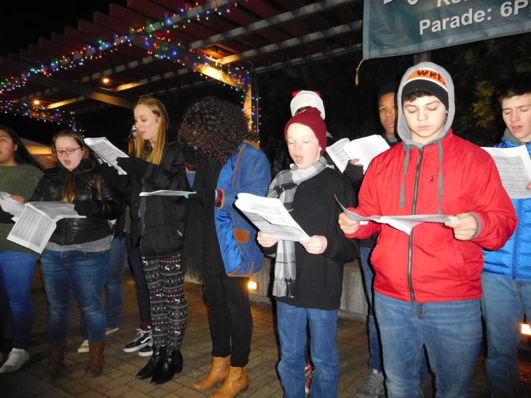 (Dawn Feldhaus/Post-Record) The Washougal High School choir entertains the crowd before the Christmas tree lighting in Reflection Plaza, Dec. 6.