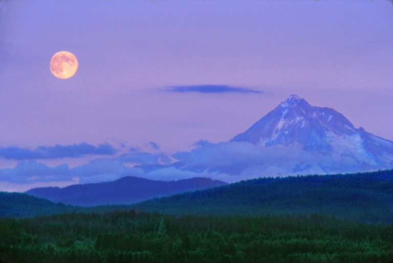 Photographs by Oregon artist R. Dennis Wiancko, such as this stunning landscape, will be part of the Sept.