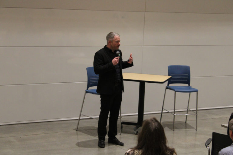 Barry McDonnell, one of two write-in candidates for the Camas mayor&#039;s seat, speaks at the Youth Advisory Council&#039;s 17th annual candidate forum, held Oct.