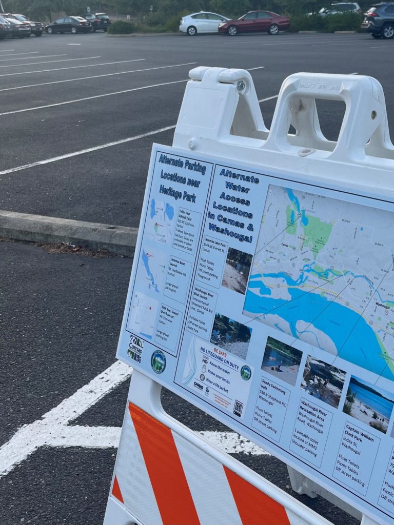 A sign inside Camas' Heritage Park parking lot shows alternative parking lot locations near Lacamas Lake Thursday, Sept. 14, 2023.