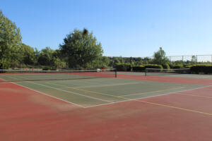Shared-use pickleball-tennis courts at Camas’ Grass Valley Park sit empty on Friday evening, June 6, 2025 (Photos by Kelly Moyer/Post-Record)