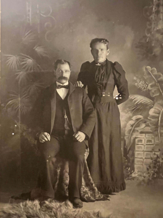 Henry and Anna (Karnath) Lorenz, 1893. (From &ldquo;Camas Pioneers&rdquo; by Sally Alves)