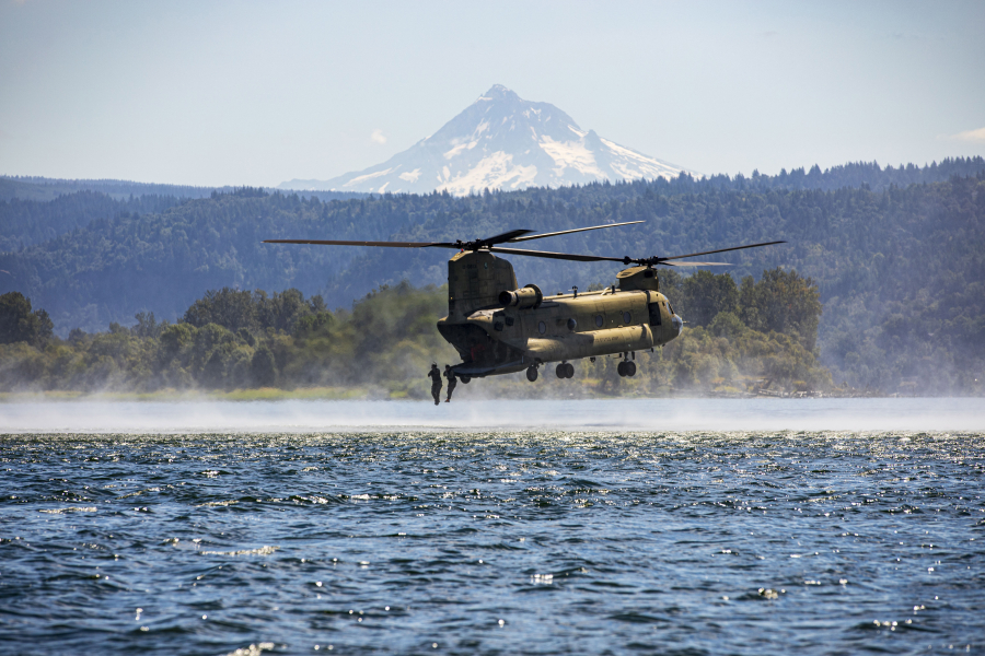 Members of the Washington Army National Guard, Oregon National Guard and U.S. Army Reserve participated in helocast training on the Columbia River in Troutdale, Ore., on Aug. 8. (Contributed by Sgt. 1st Class Nicolas A. Cloward)