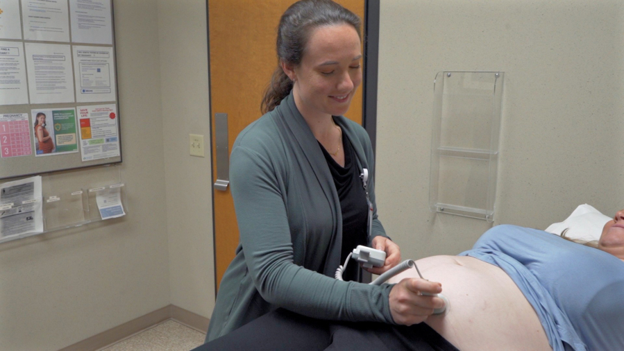 Alexandra Silverman, a midwife at Vancouver Clinic, provides care for a pregnant patient in October 2024. (Contributed by Vancouver Clinic)