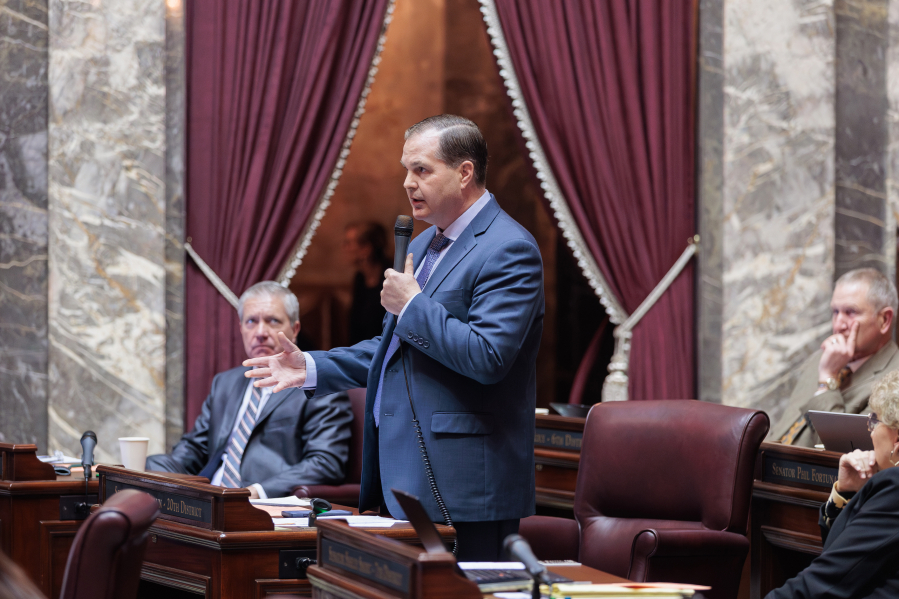 Senate Minority Leader Sen. John Braun, R-Centralia, speaks as the Washington Senate convenes for floor debate. Jan. 28. (Contributed photo)