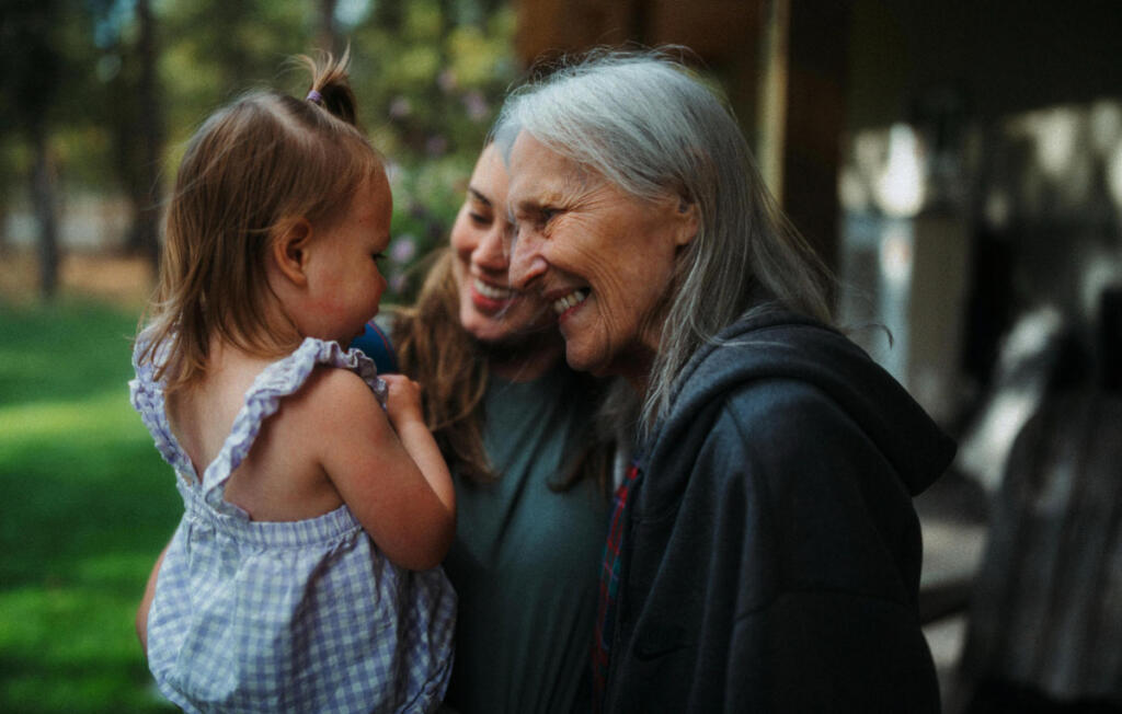 Erica Vandervort&rsquo;s grandmother, Nicki, visits with Vandervort and her daughter. (Photo contributed by Cole Vandervort)