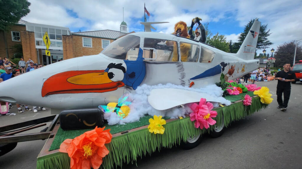 &ldquo;The Fly-in King,&rdquo; a pun on &ldquo;The Lion King,&rdquo; was The Flyit Academy&rsquo;s award-winning float in the 2025 parade, which was themed &ldquo;Broadway Comes to Camas.&rdquo; (Camas-Washougal Chamber of Commerce)